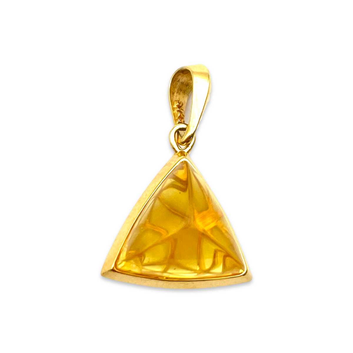 Gilded pendant with amber