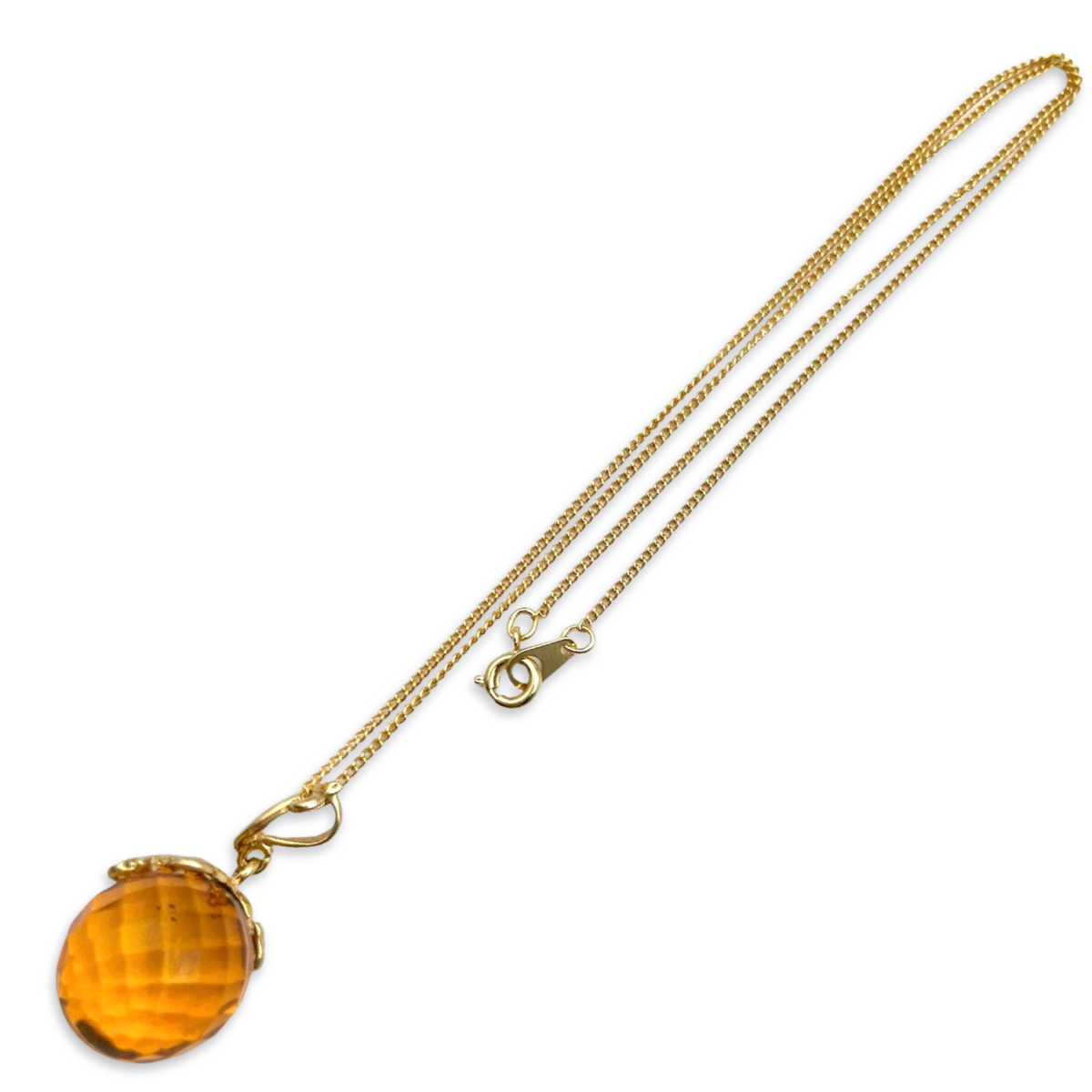 Amber pendant with gold-plated chain