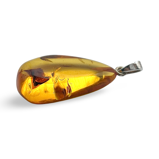 Amber pendant