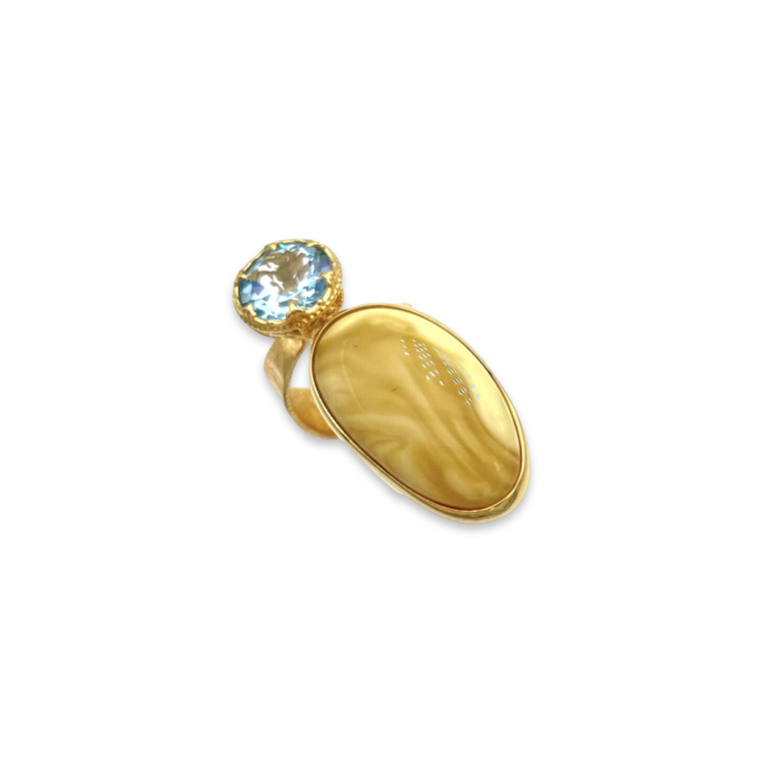 Gold-plated ring with amber and topaz