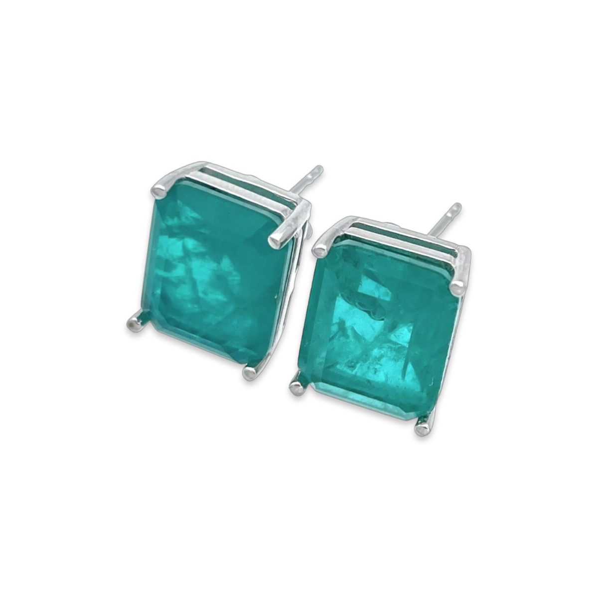 Silver earrings with paraiba