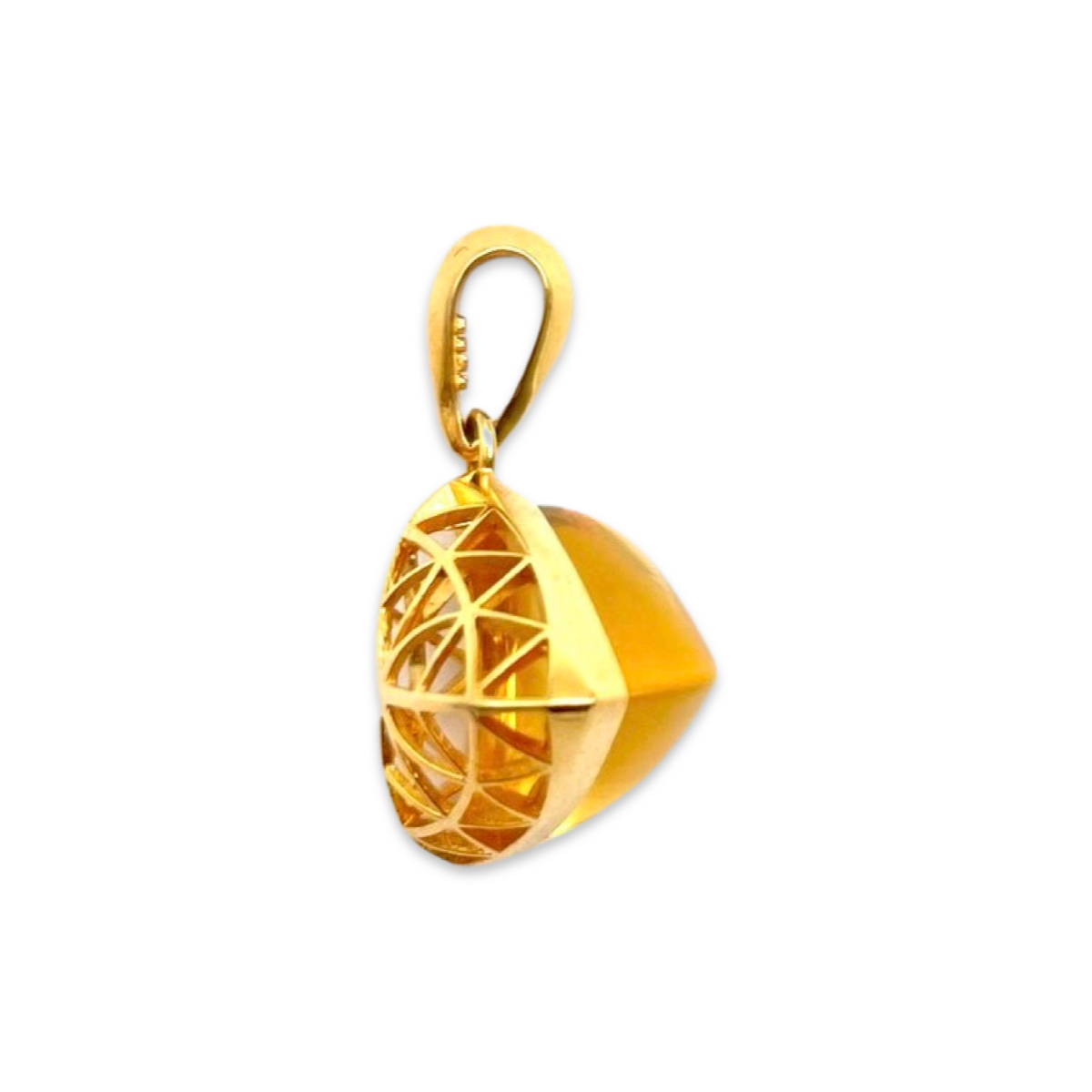 Gilded pendant with amber