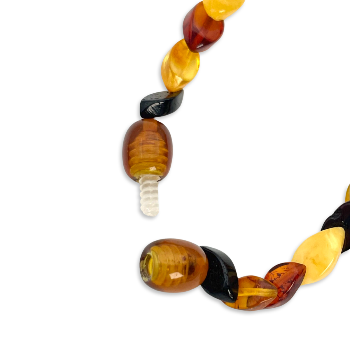 Necklace «Amber leaves»