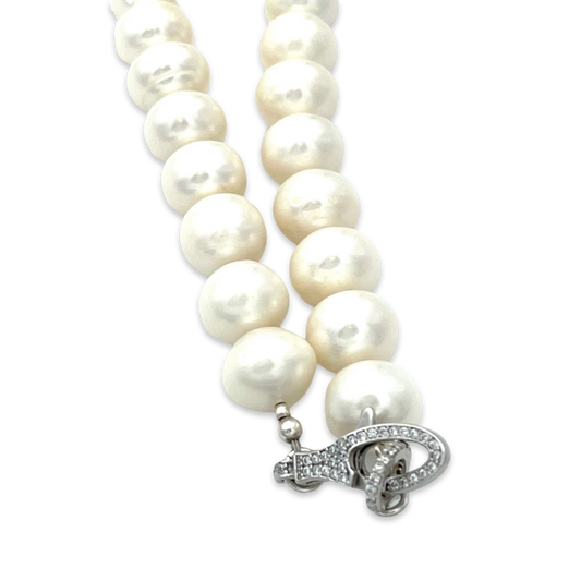 Bead necklace Pearl