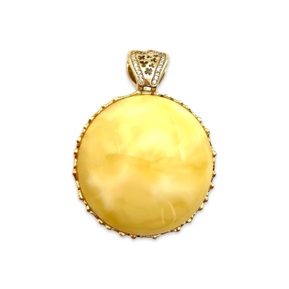 Gilded pendant with amber