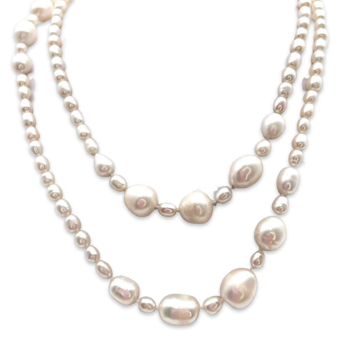 Pearl beads necklace