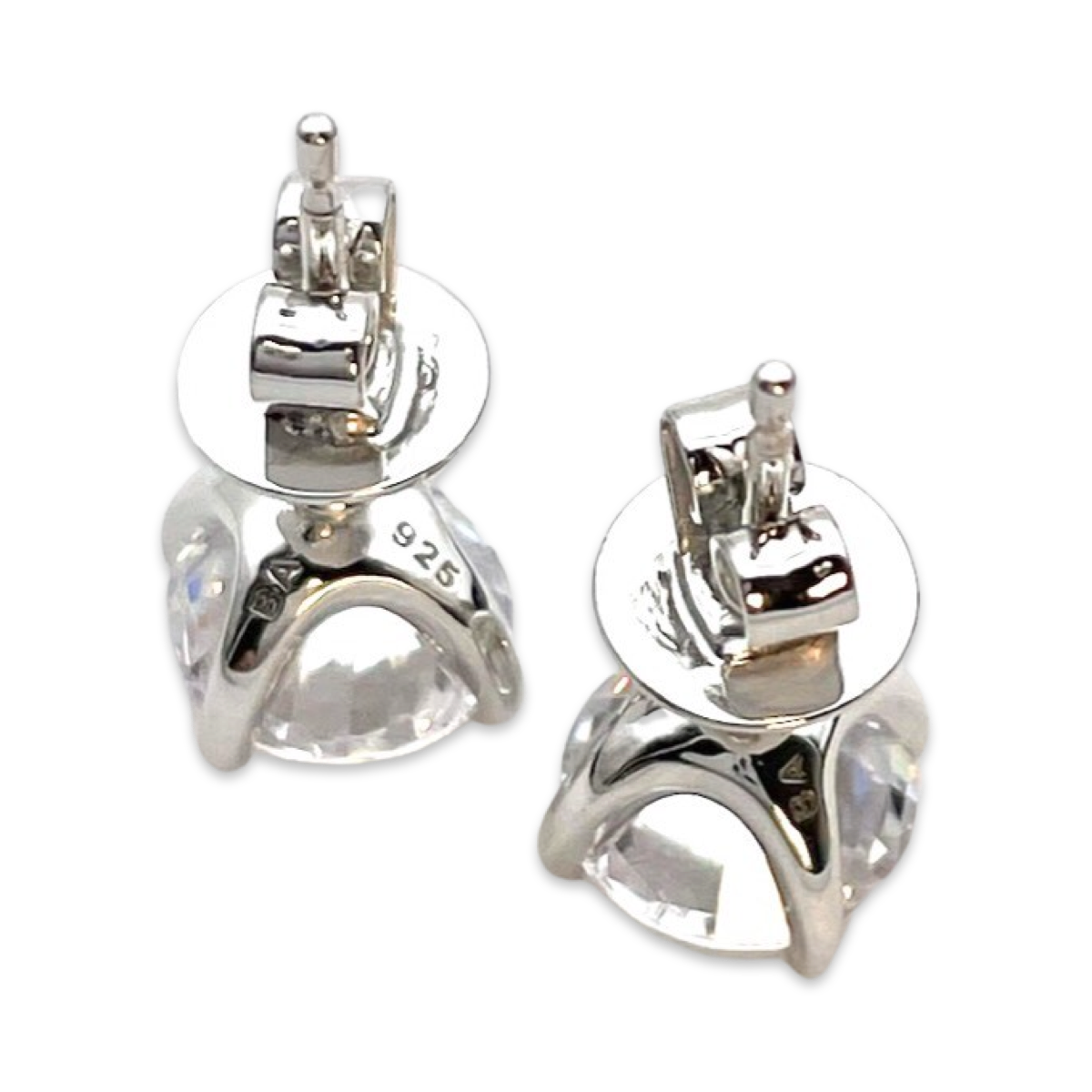 Square Silver Studs with zircons 8x8 mm