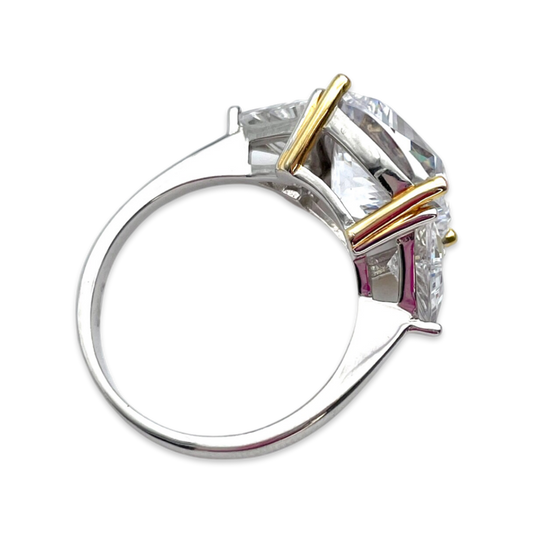 Silver Ring with zircons Karolina