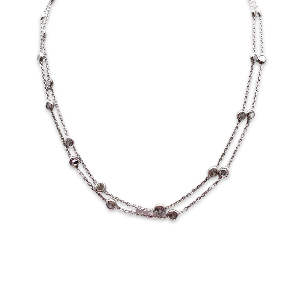 Silver chain with zircons