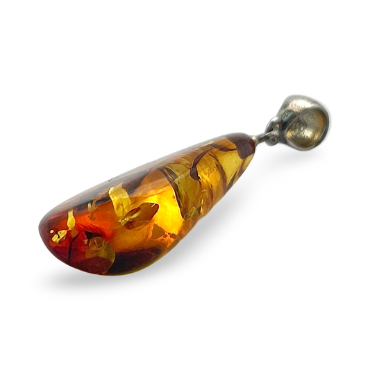 Amber pendant