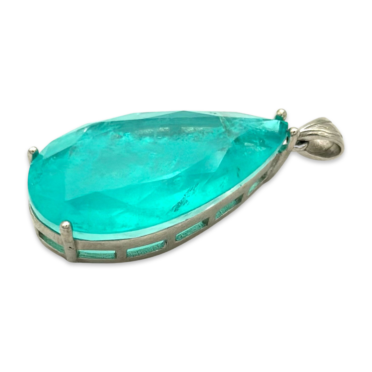 Silver pendant Paraiba